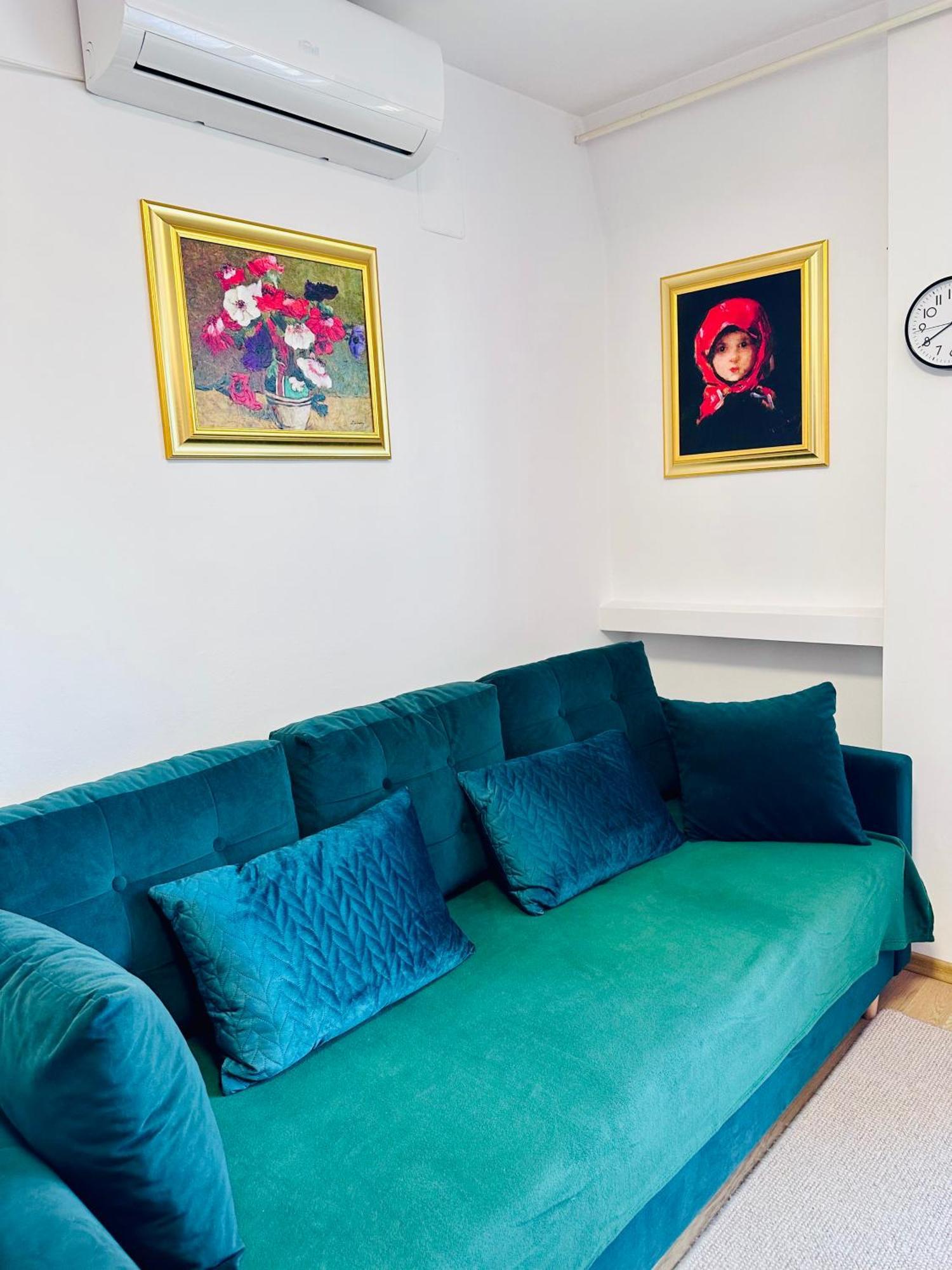 Studio Panoramic With Balcony And Parcul Unirii View アルバ・ユリア エクステリア 写真